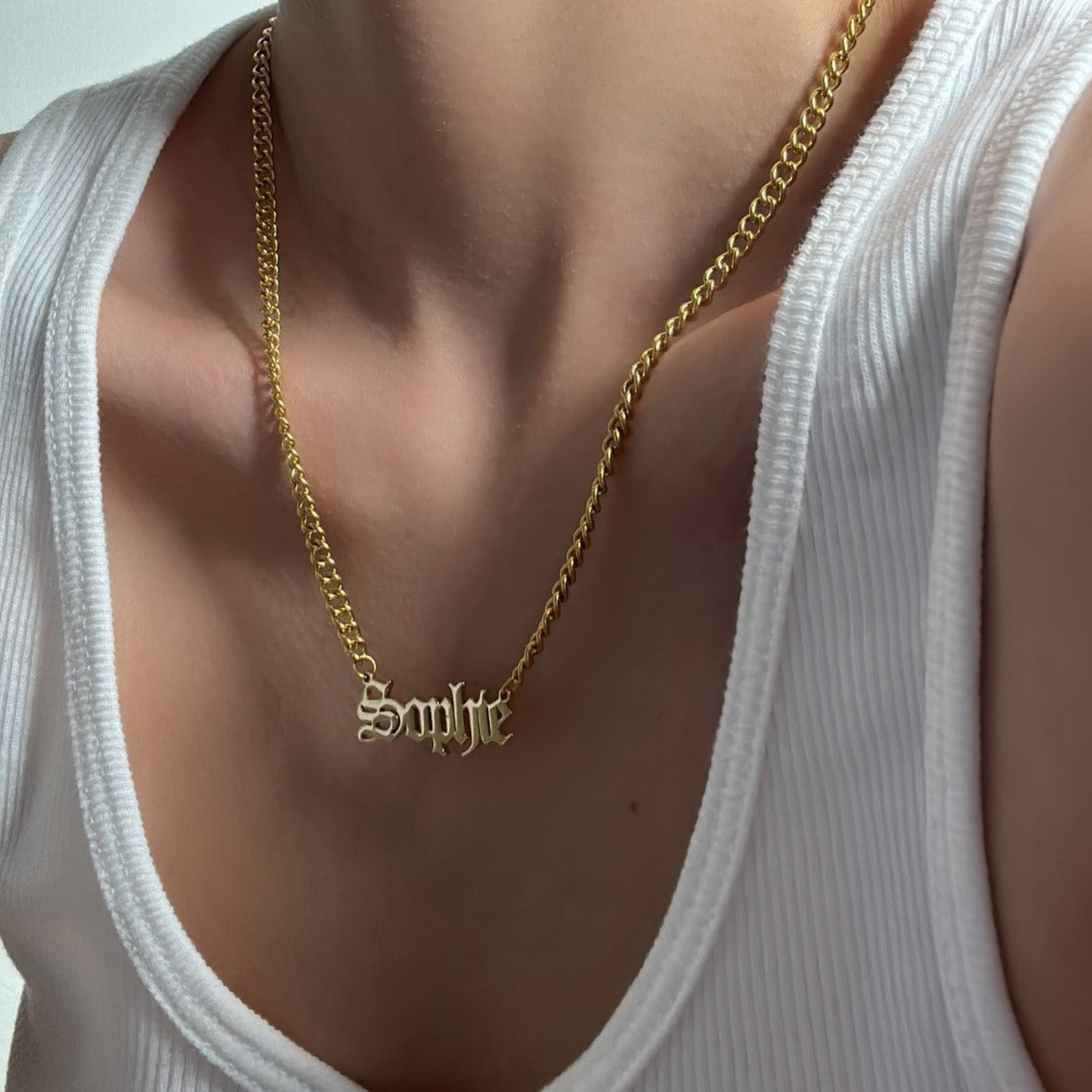 PERSONALISED BOLD CHAIN NAME NECKLACE