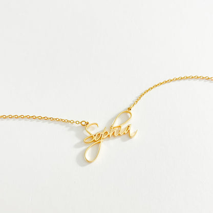 THE PERSONALISED CURSIVE NAME NECKLACE